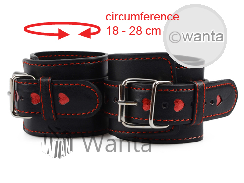 Wanta.co.uk - Toynary SM16 Heart Patterned Leather Handcuffs Black